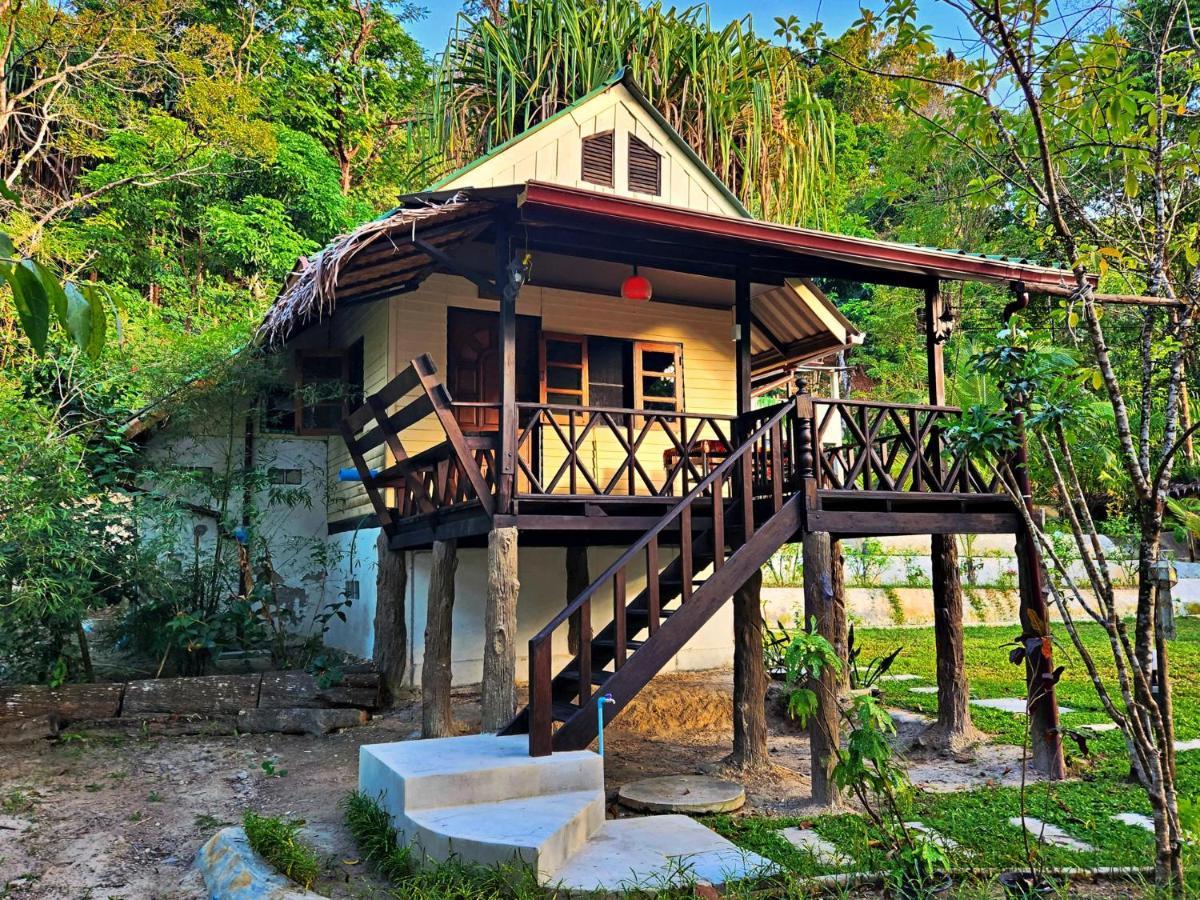 Flower Power Farm Village Koh Phayam Εξωτερικό φωτογραφία